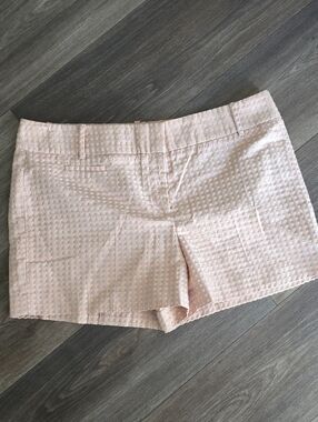 LOFT Pale Blush Textured Bermuda Shorts